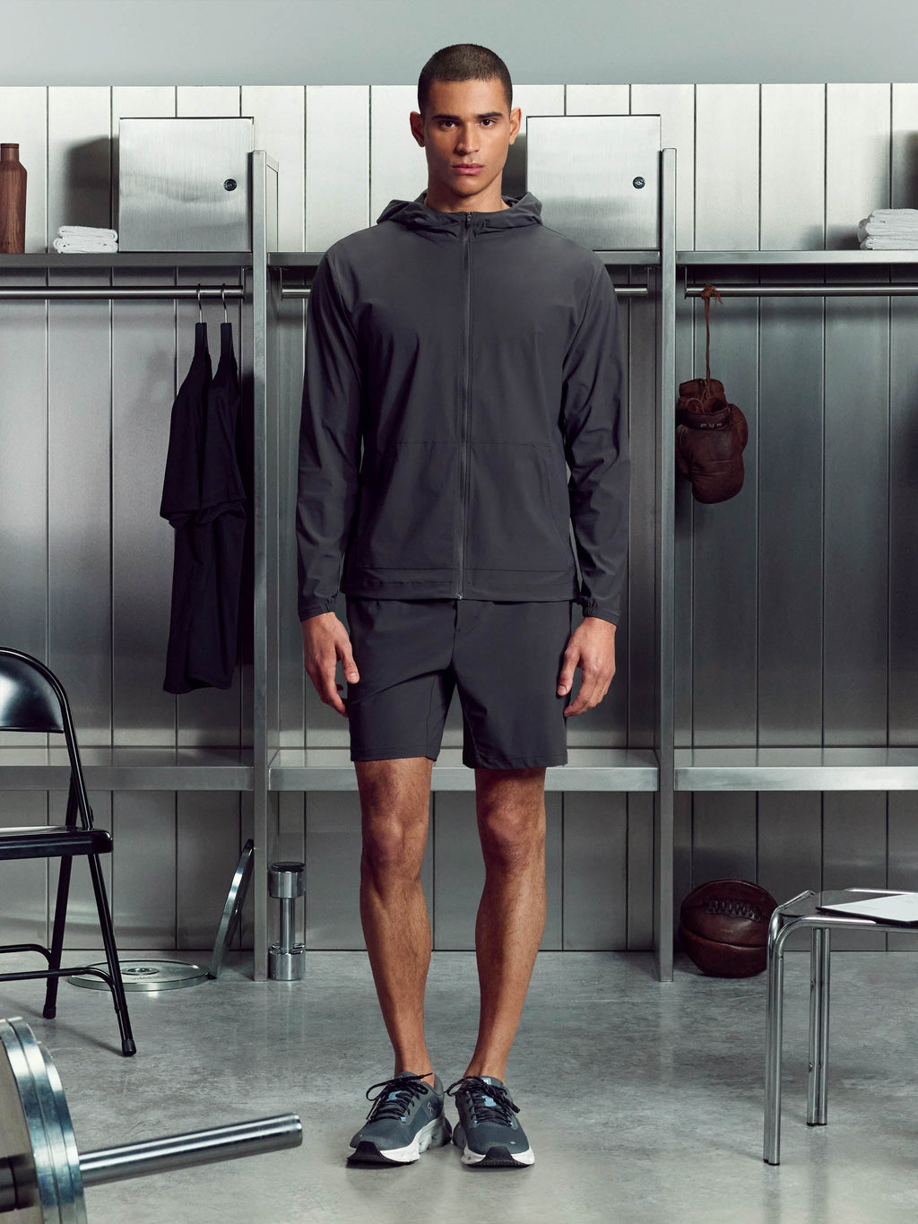 Pace Short in Grey