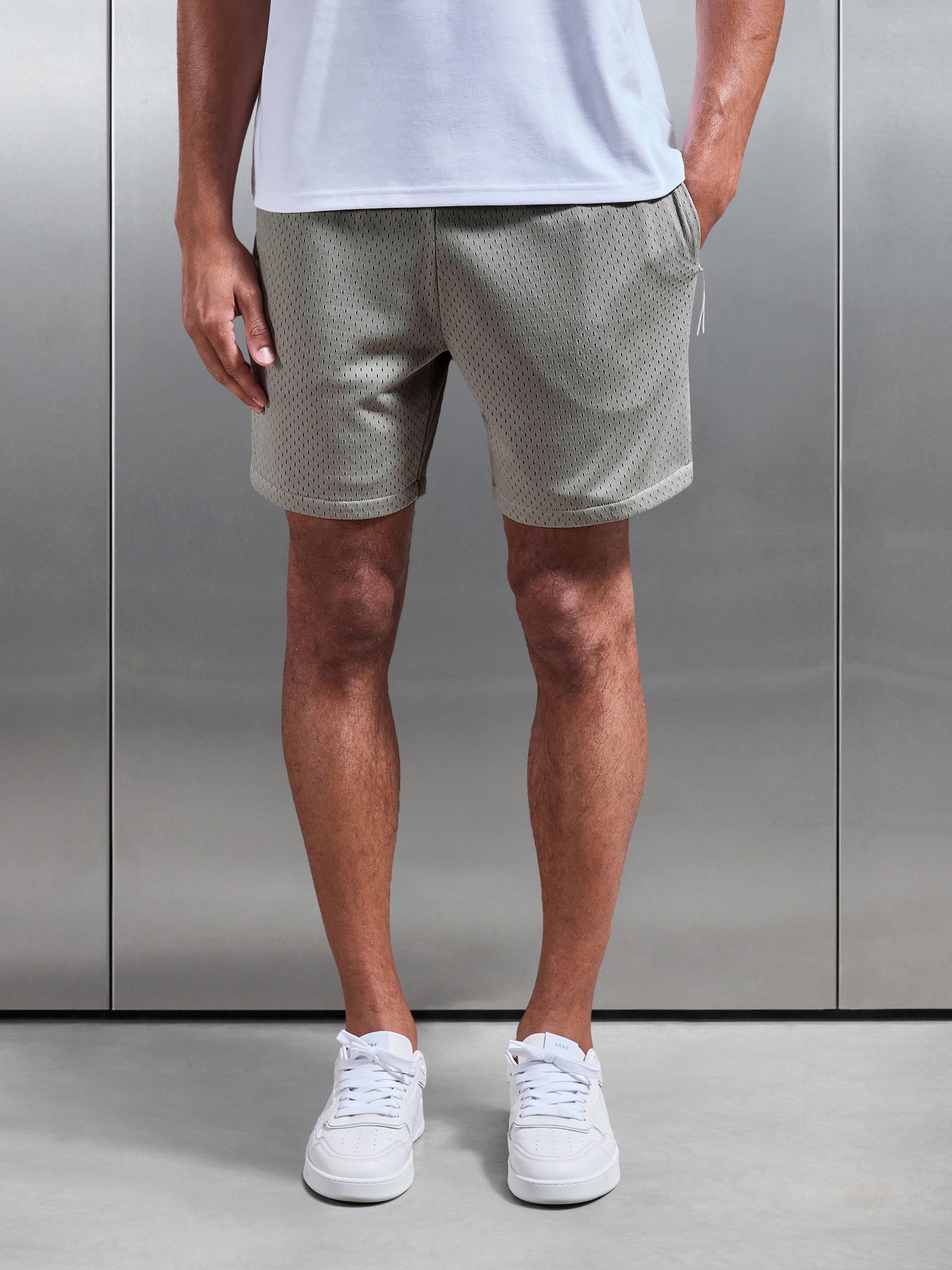 AirTech Mesh Short in Stone