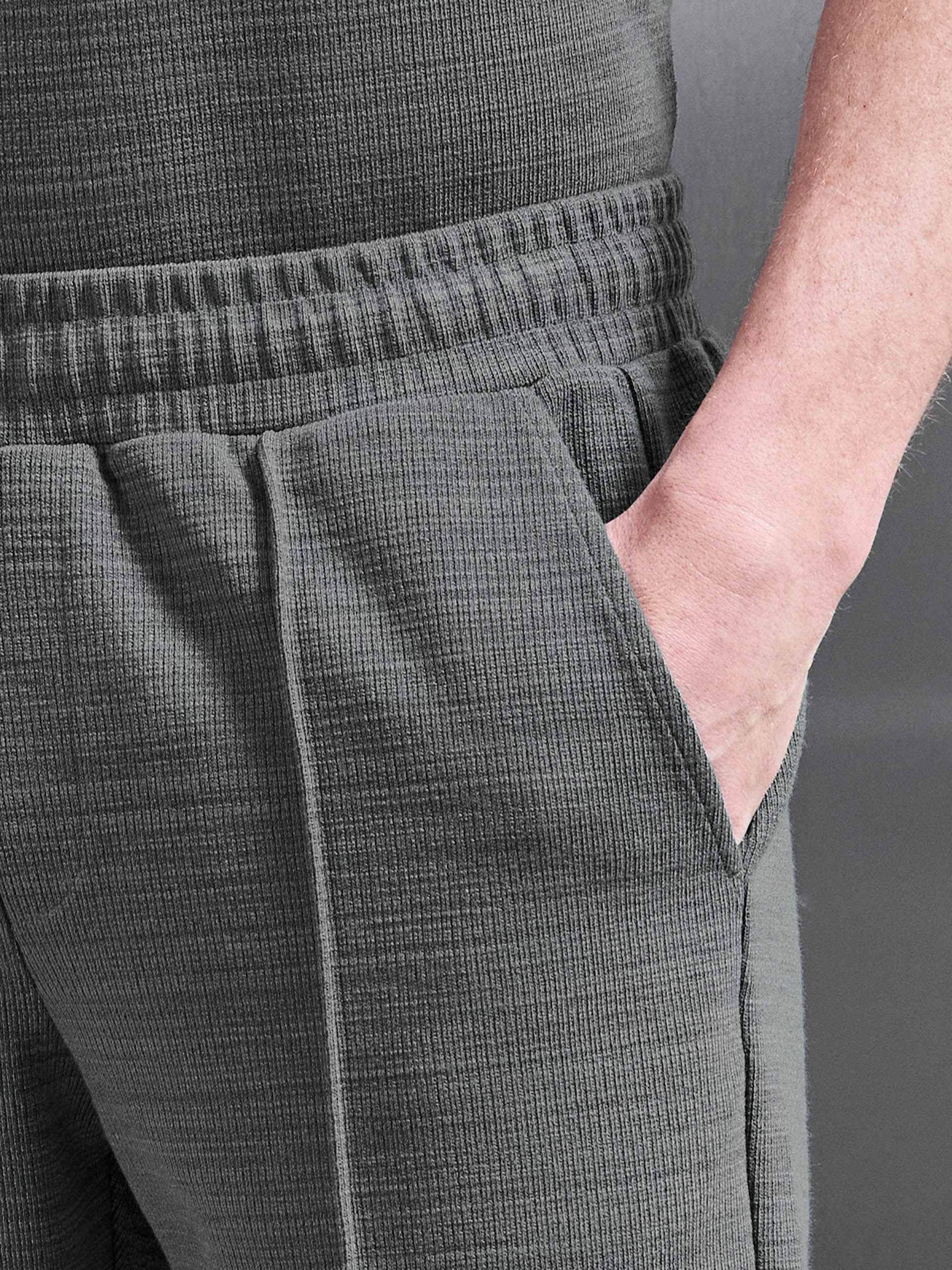 Cavour Textured Short in Grey