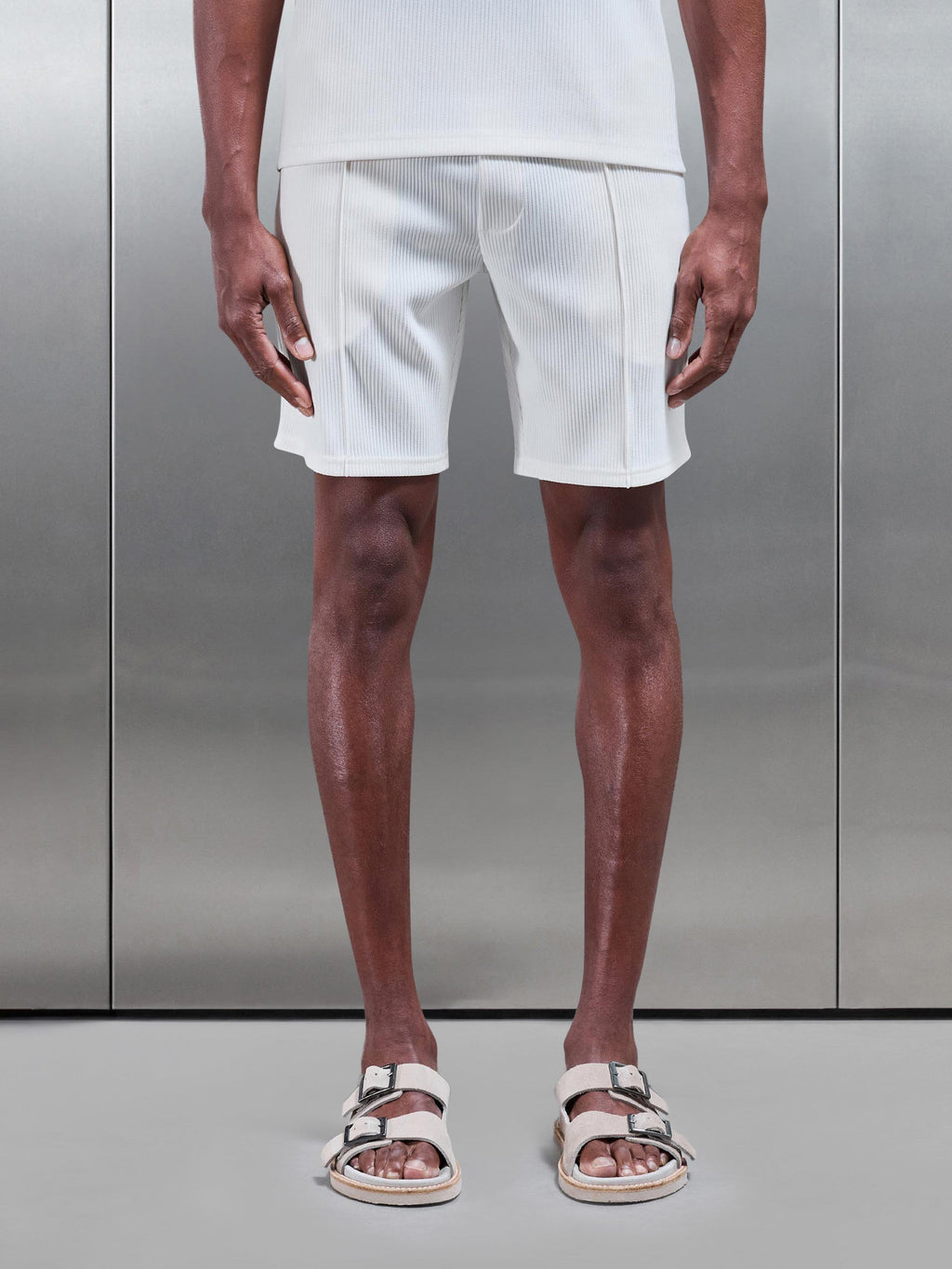 Pleated Short in Ecru