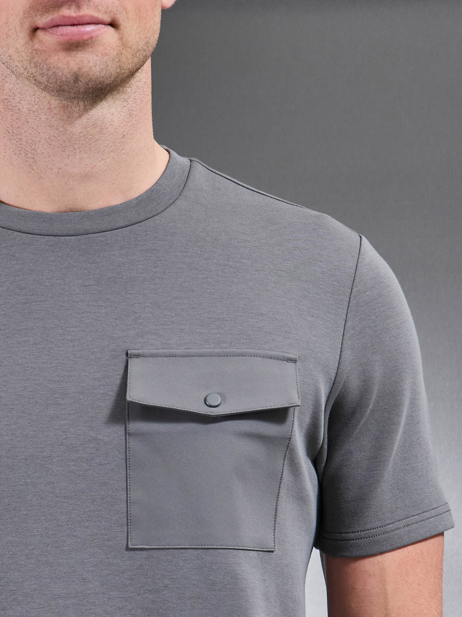Everyday Luxe Hybrid Cargo T-Shirt in Grey