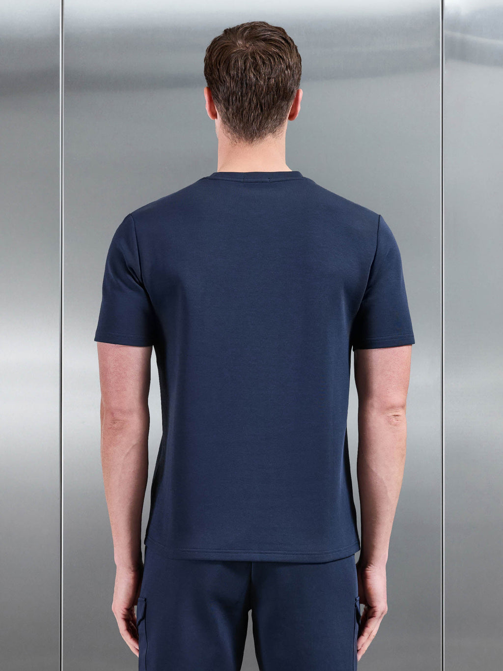 Everyday Luxe Hybrid Cargo T-Shirt in Navy