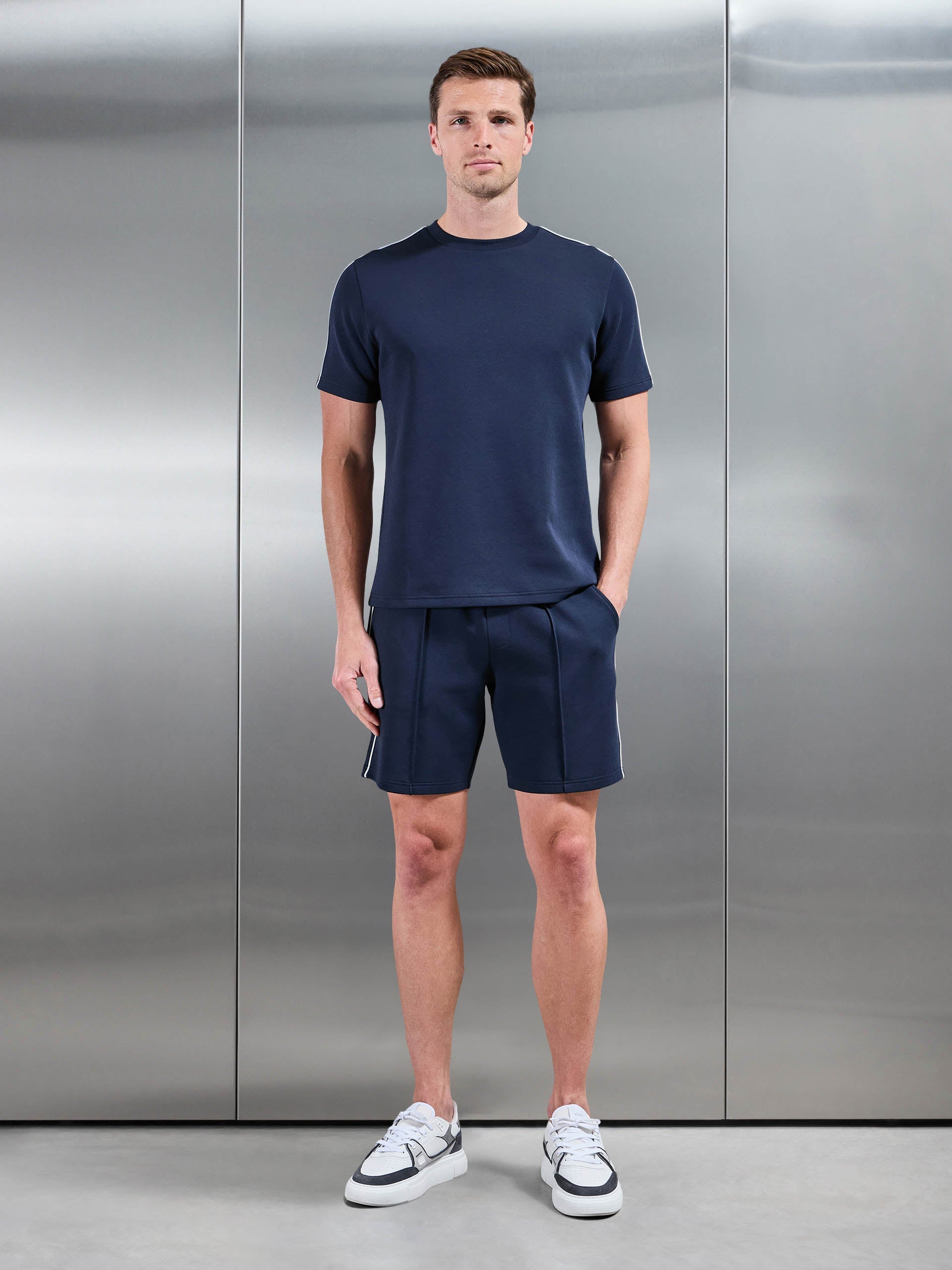 Everyday Luxe Piping Short in Navy