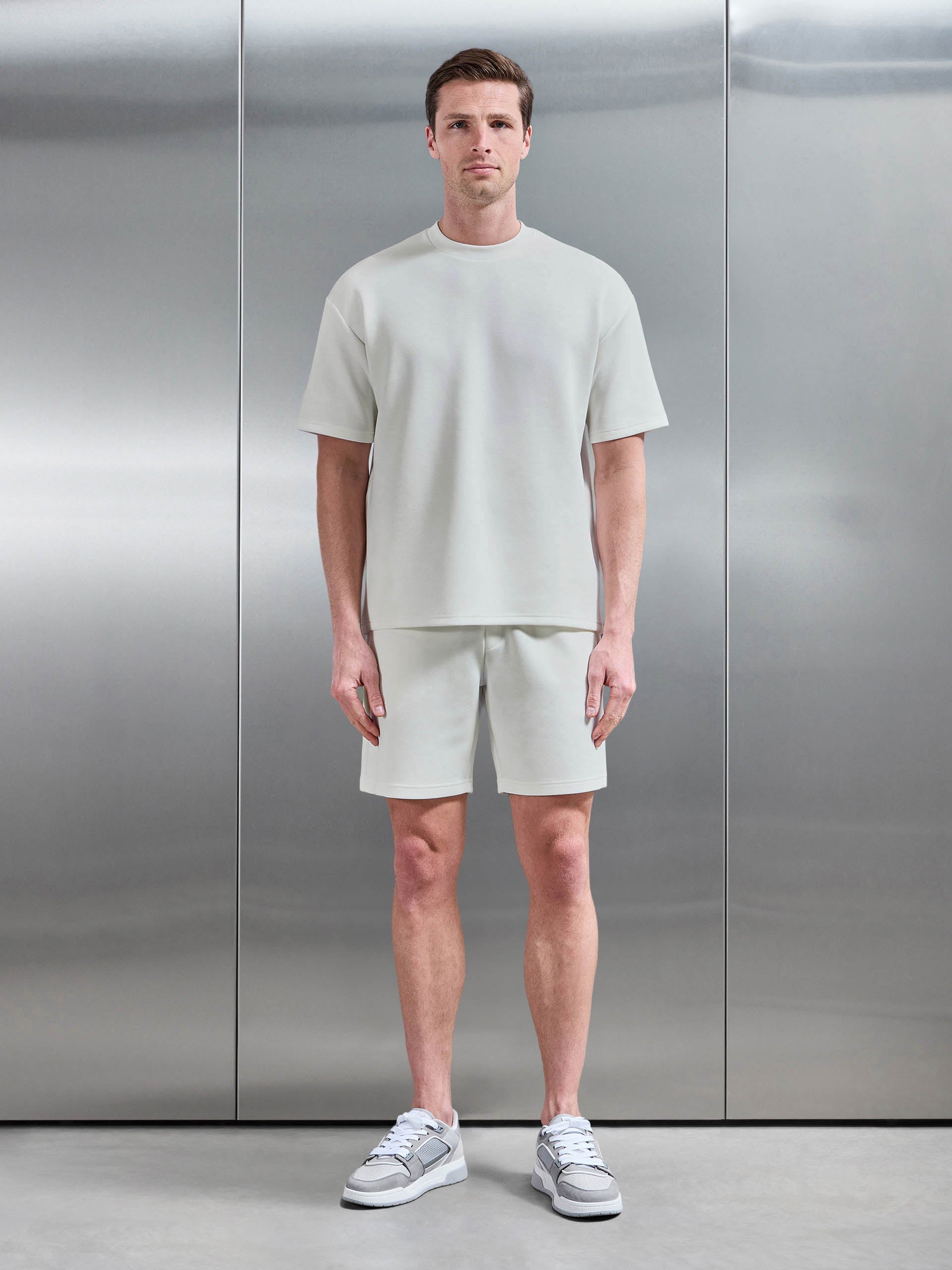 Everyday Luxe Relaxed Short in Off White