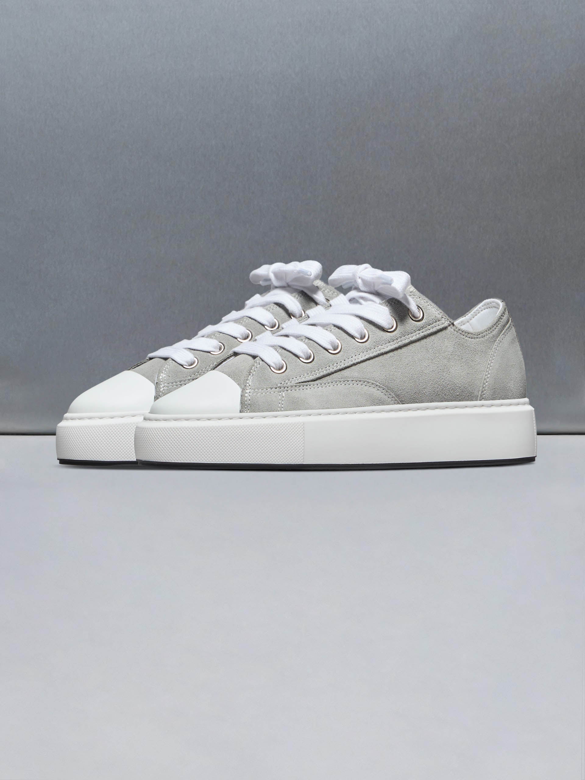Homerun in Grey Suede