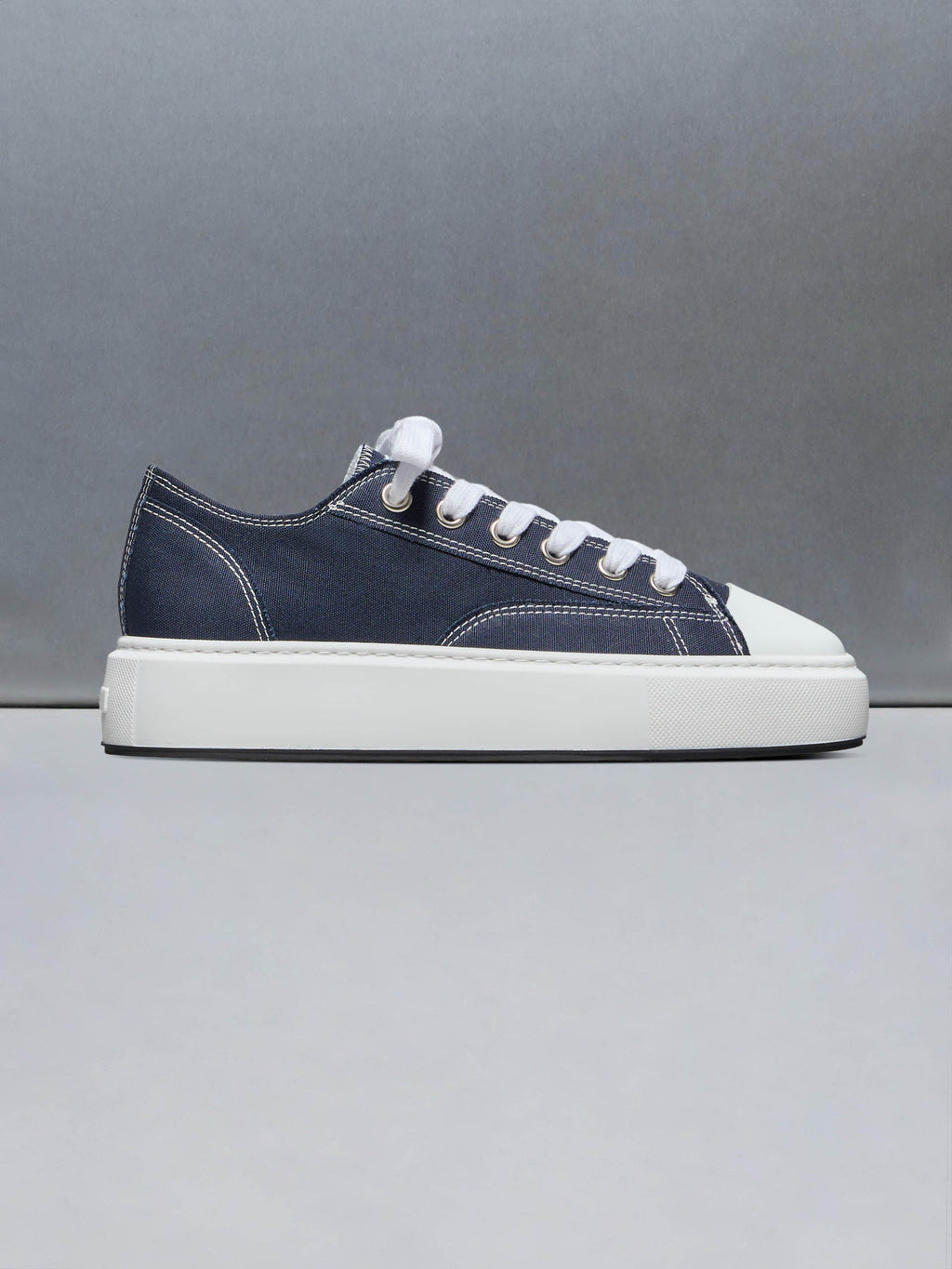 Homerun in Navy