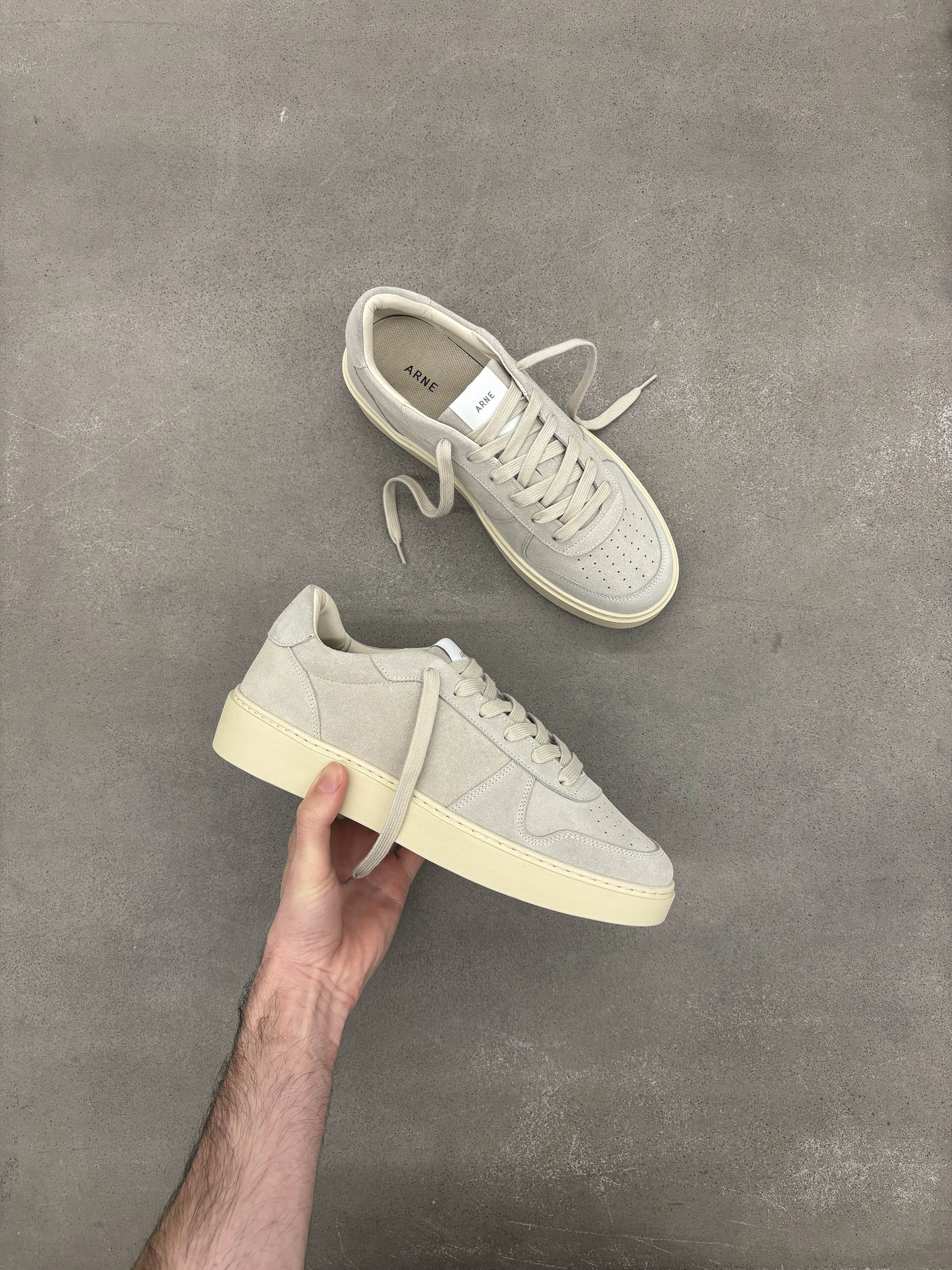 Mid Court Trainer in Stone Suede