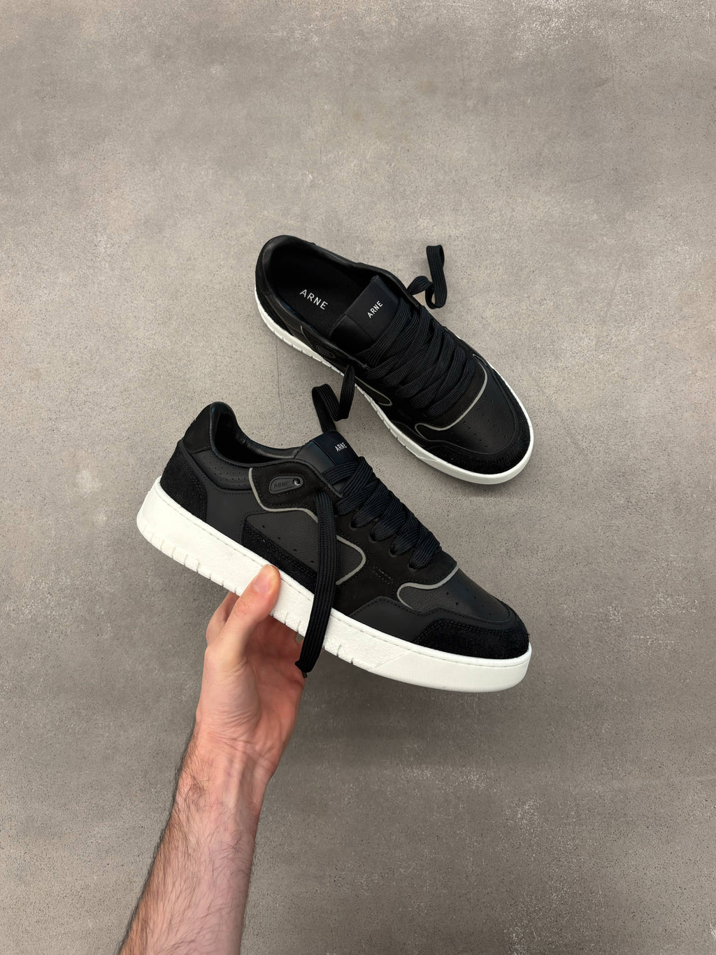 Hoop Trainer in Black