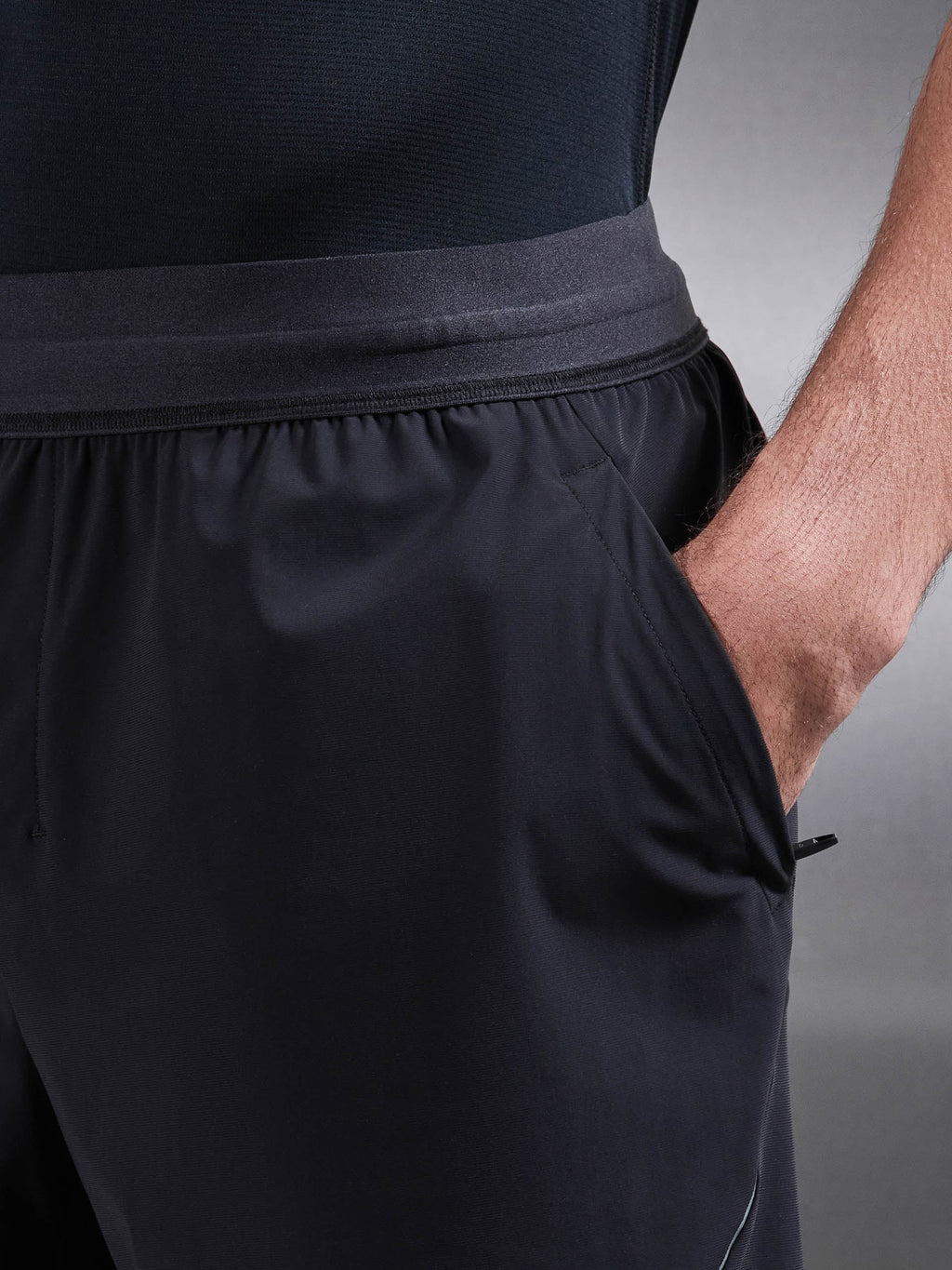 Pace Short in Black