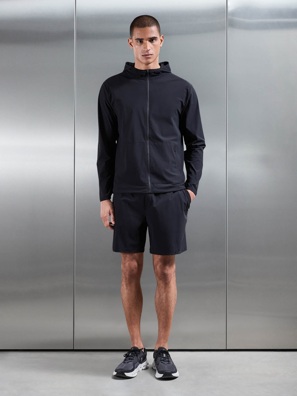 Pace Short in Black