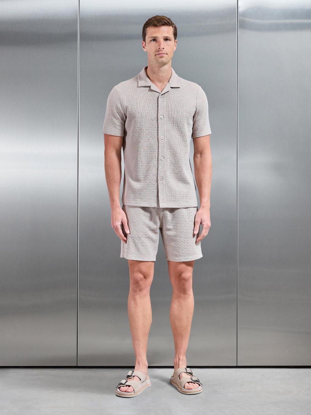 Resort Short in Stone