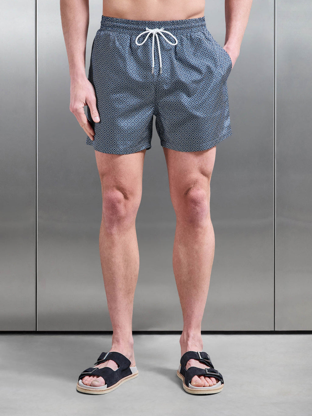 Santo Drawstring Printed Shell Swim Short in Navy