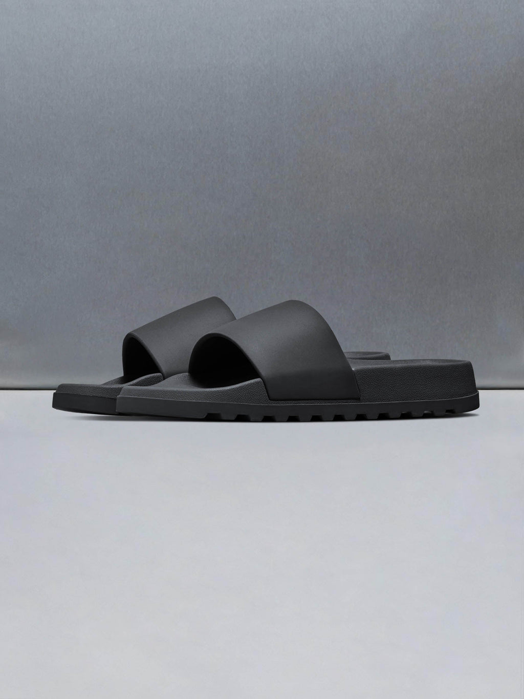 Track Slider in Black