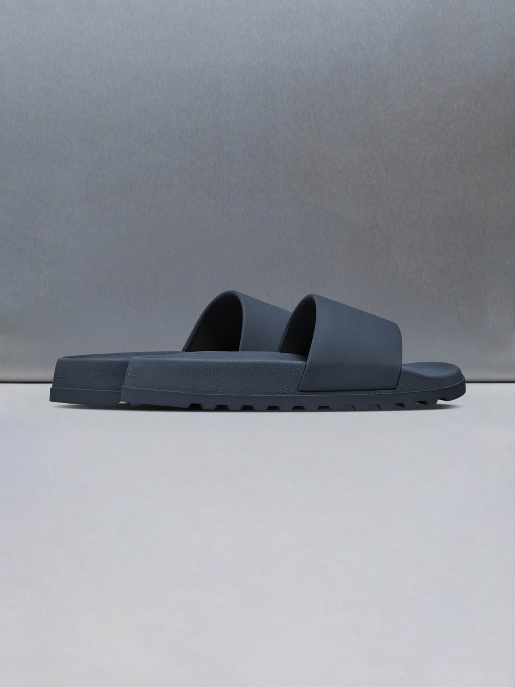Track Slider in Navy
