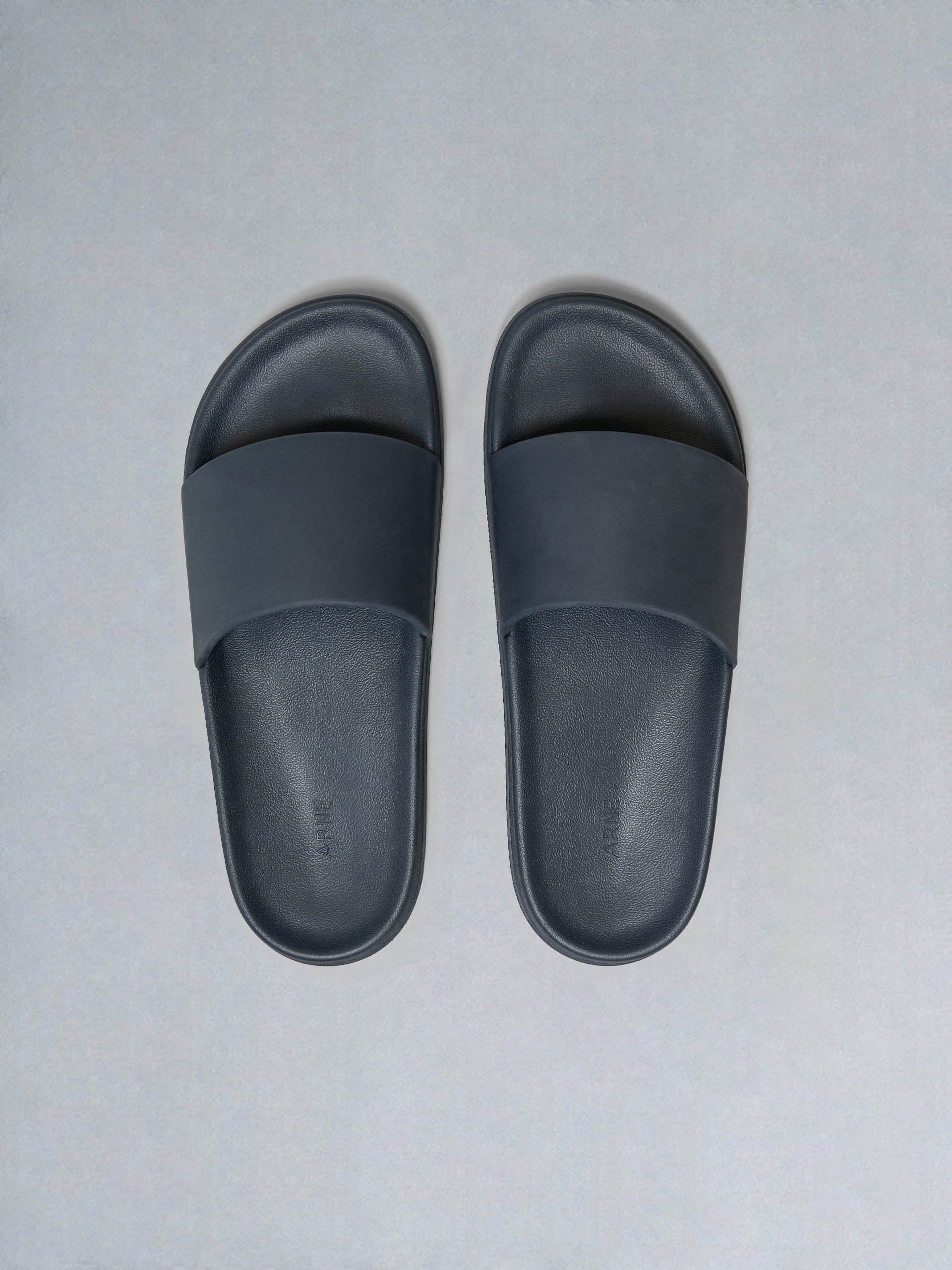 Track Slider in Navy