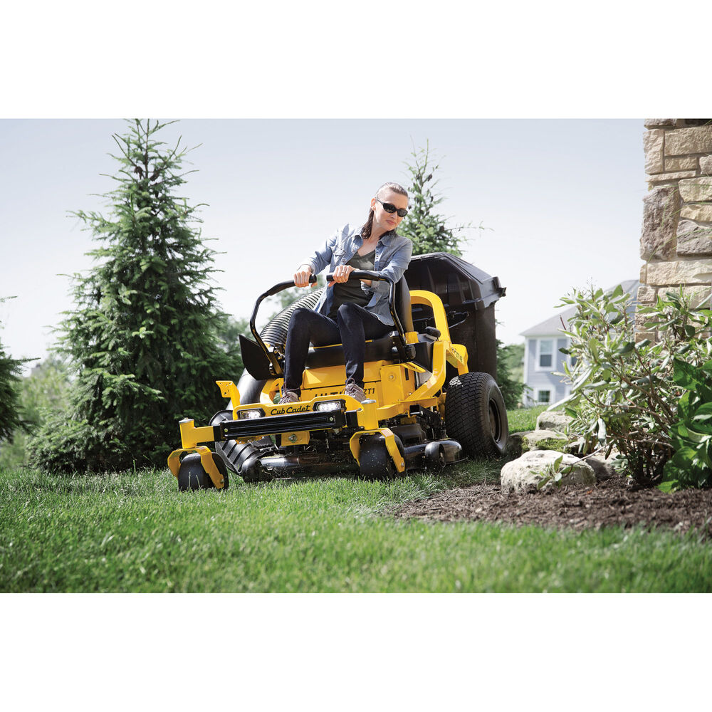 Cub Cadet ZT1 42IP Zero-Turn Mower - Image 5